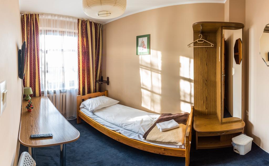 Hotel Astra Bartoszyce Rum bild